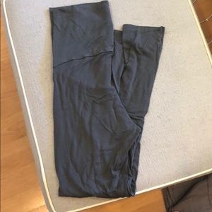 Boob maternity leggings